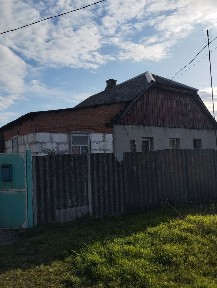 Продам будинок під ремонт у Нововодолазькому районі Харківської облас