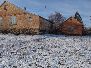 Продаж будинку 270 м²