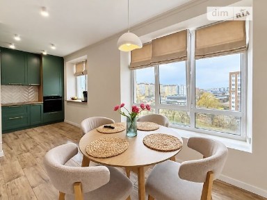 Продаж 2к квартири 71.7 кв. м на вул. Хмельницького Богдана 57 • ID 34997376