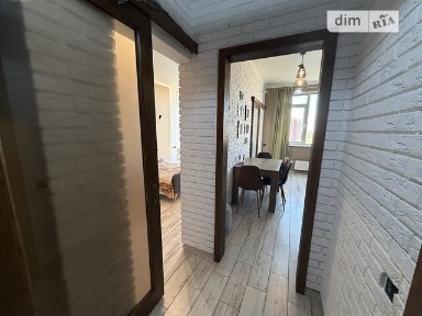 Продаж 1к квартири 40 кв. м на вул. Перлинна • ID 34997335