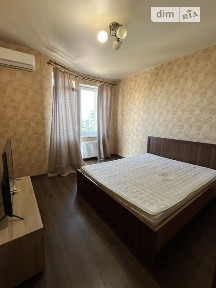 Довготривала оренда 1к квартири на мас. Радужний 19 • ID 34998694