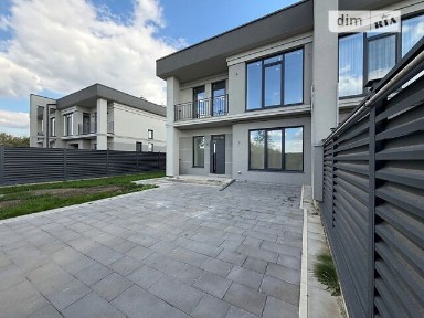 Продам котедж дуплекс 2 поверхи, 129 м2, 4 кім., 2.5 сотих, 80% ремонт, с. Кротошин
