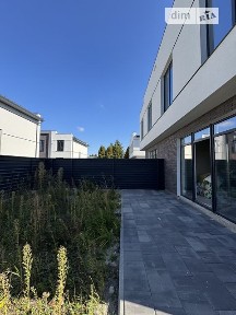 Продаж 2 поверхового дуплекса з ділянкою на 3.3 сотки, 120 кв. м, 4 кімнати, на вул. Прорізна • ID 34998413