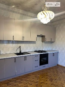 Продаж 2 поверхового будинку з ділянкою на 1.5 сотки, 115 кв. м, 4 кімнати, на вул. Єліна • ID 34998380