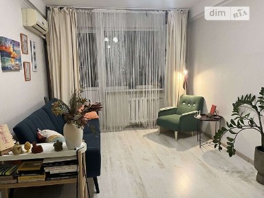 Продаж 2к квартири 40.7 кв. м на вул. Вифлеємська 4 • ID 34998535