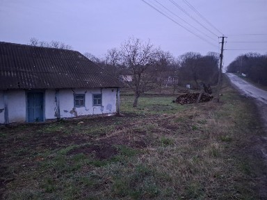Продам участок 0.25 га в Іванівцях біля траси