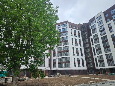 Продаж 1кім. квартири поруч Озера. 5 поверх!