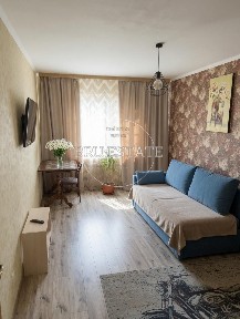 Продаж 3 к квартири Позняки Осокорки Григоренка низький 3 й поверх 91 м кв Ваучер єОселя є Відновлення