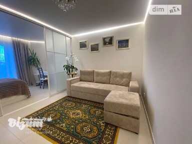 Продаж 1к квартири 45.3 кв. м на вул. Підгородня • ID 34986966
