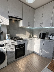 Продаж 3кім. квартири вул. Каховська