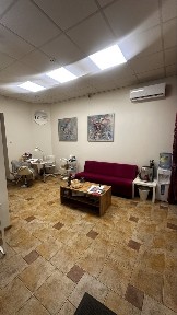 Кабінет в салоні для майстра манікюру. Базарна/Корженко (Осіпова)