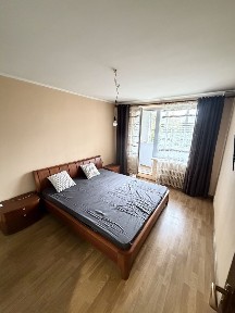 Оренда 3 кімнатної квартири біля метро