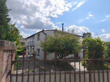 Продаж будинку в зарічанах. т