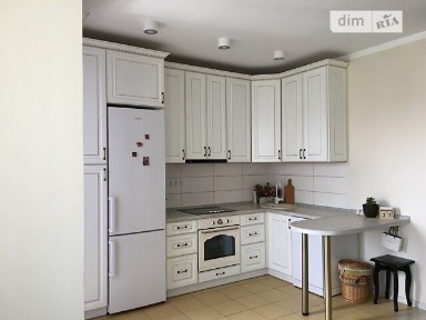 Продаж 1к квартири 28 кв. м на вул. Миру 9 • ID 34999756