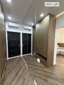 Продаж 1к квартири 42 кв. м на вул. Генуезька 3 • ID 34999520