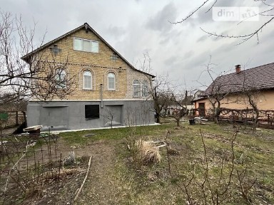 Продаж 3 поверхового будинку з верандою і ділянкою на 5.96 сотки, 92.7 кв. м, 3 кімнати, на вул. Матросова • ID 34999388
