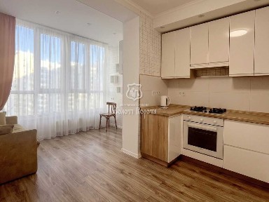 Продаж 1-кімнатної квартири 40.3 м², Бакинська, 1