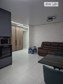 Довготривала оренда 2к квартири на вул. Андрія Шептицького 6 • ID 35000125