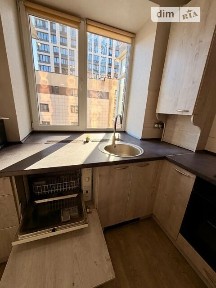Довготривала оренда 1к квартири на вул. Набережна Перемоги 62 • ID 35000124