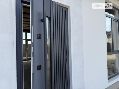 Продаж 1 поверхового дуплекса з ділянкою на 2.2 сотки, 67 кв. м, 2 кімнати, на Райдужна • ID 35000145