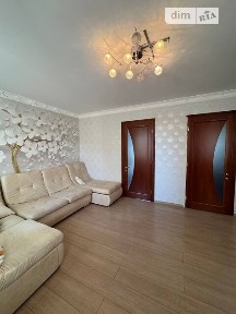 Продаж 2 поверхового будинку з ділянкою на 11.8 сотки, 198 кв. м, 6 кімнат, на вул. Садова 16 • ID 35000063