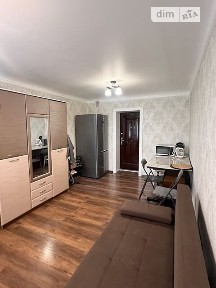 Продаж кімнати 17.5 кв. м на вул. Студентська 3 • ID 35000403