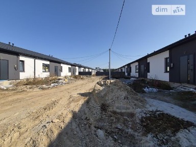 Продаж 1 поверхового таунхауса з ділянкою на 1.8 сотки, 70 кв. м, 2 кімнати, на вул. Лісова • ID 35001824