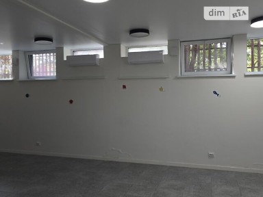 Продаж спеціального приміщення на вул. Зарічанська 3А, площа 215 кв. м • ID 35001611
