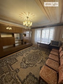 Продаж 4к квартири 76 кв. м на просп. Злуки • ID 35002081