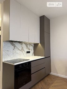 Продаж 1к квартири 43 кв. м на вул. Краснова • ID 35001524