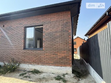 Продаж 1 поверхового будинку з верандою і ділянкою на 3.2 сотки, 66 кв. м, 2 кімнати, на вул. Цегельна • ID 35001721