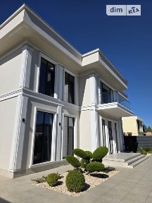 Продаж 2 поверхового будинку з верандою і ділянкою на 15 соток, 450 кв. м, 6 кімнат, на вул. Володимирська • ID 35000577