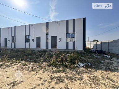 Продаж 1 поверхового таунхауса з ділянкою на 2.5 сотки, 70 кв. м, 2 кімнати, на вул. Алеї • ID 35002347