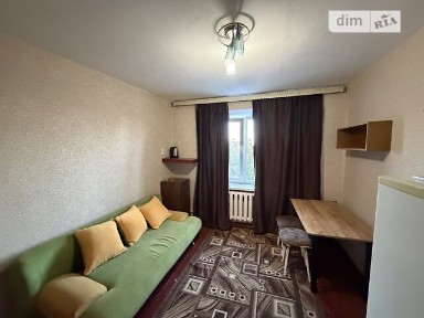 Продаж кімнати 14 кв. м на вул. Павла Корнелюка 26 • ID 35000519