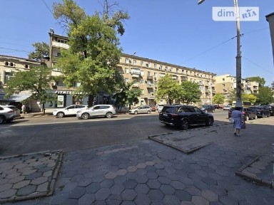 Продаж спеціального приміщення на вул. Преображенська 72, площа 180 кв. м • ID 35003896