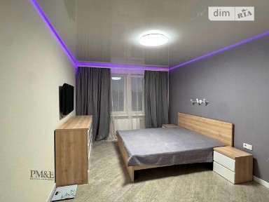 Довготривала оренда 2к квартири на просп. Академіка Глушкова 9Є • ID 35003203