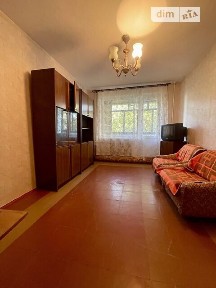 Продаж 1к квартири 35 кв. м на мас. Тополя-2 32 • ID 35004130