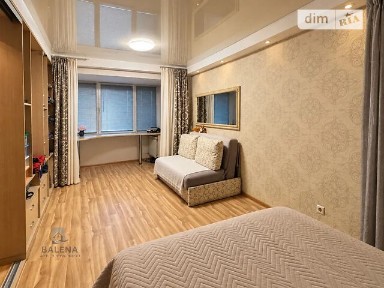 Продаж 1к квартири 32 кв. м на вул. Ольжича 21/19 • ID 35003674
