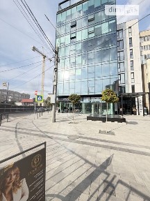 Продаж офісного приміщення 48.5 кв. м. на 3 поверсі на вул. Шашкевича 19, семиповерхова будівля • ID 35003876