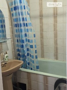 Продаж 3к квартири 68 кв. м на вул. Керамічна 4 • ID 35003335