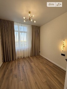 Продаж 1к квартири 64.7 кв. м на вул. Краснова 1А • ID 35003250