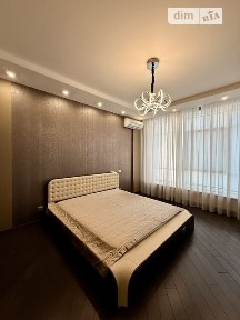 Продаж 2к квартири 85.2 кв. м на вул. Андрія Верхогляда 12 • ID 35003051
