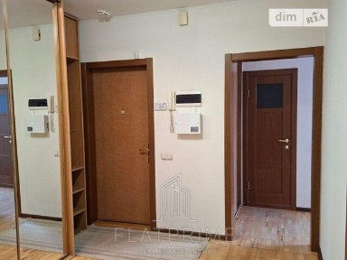 Продаж 3к квартири 72 кв. м на просп. Червоної Калини 3А • ID 35002668