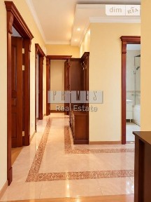 Продаж 3к квартири 72 кв. м на вул. Липська 19/7 • ID 35002682
