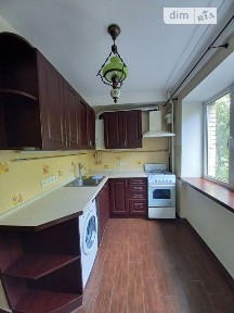 Продаж 2к квартири 44 кв. м на вул. Білогородська 6 • ID 35002453