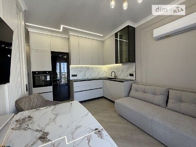 Продаж 1к квартири 43 кв. м на вул. Краснова 1Е • ID 35002292