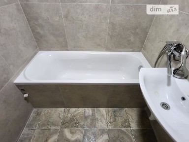 Продаж 3к квартири 64 кв. м на вул. Матроса Кішки 59 • ID 35002229