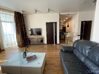 Оренда 2-кімнатної квартири 60 м², Дружби Народів бул., 14-16