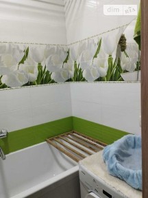 Продаж 1к квартири 29.5 кв. м на вул. Липова 18 • ID 35005026