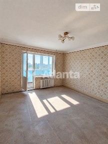 Продаж 3к квартири 71.5 кв. м на вул. 28-ї Бригади • ID 35004773